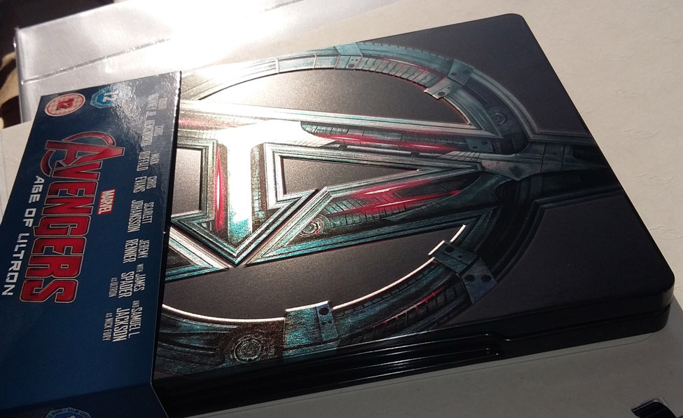 Avengers-ultron-steelbook-6.jpg