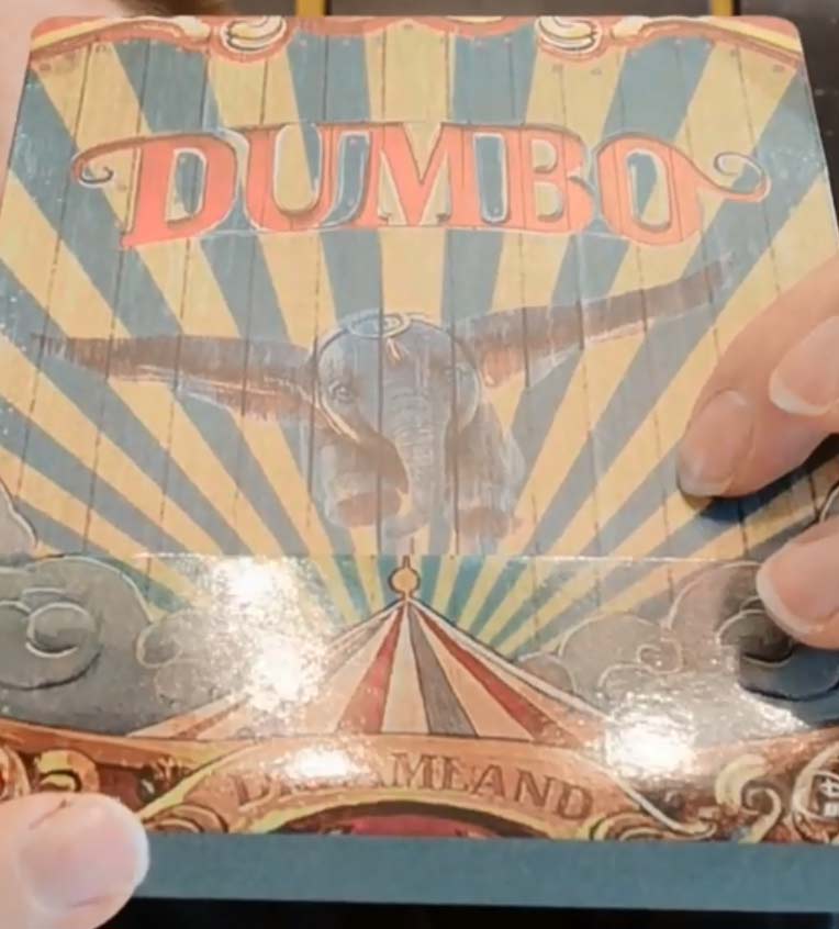 Dumbo-steelbook-0.jpg